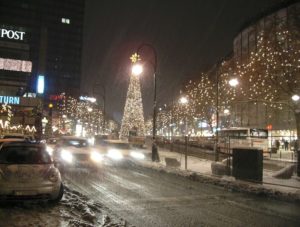 Schneefall in Berlin - Jetzt Winterreifen kaufen"